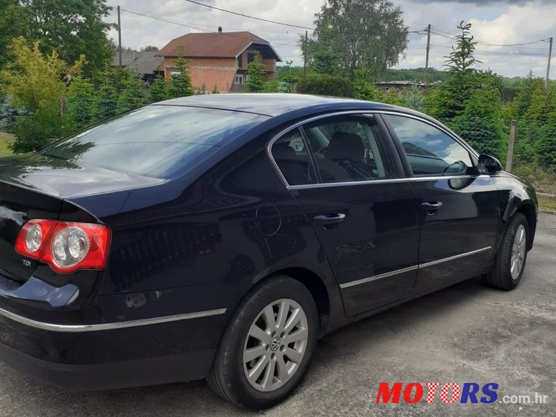 2007' Volkswagen Passat 1,9 Tdi photo #2