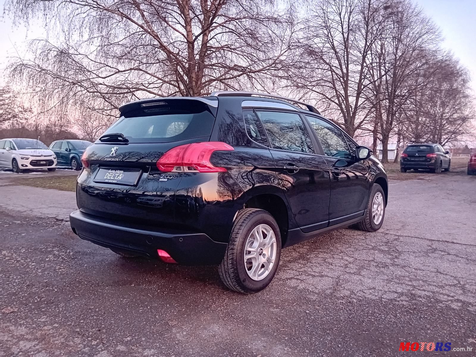 2015' Peugeot 2008 1,6 E-Hdi photo #6
