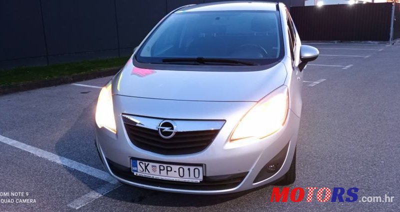 2010' Opel Meriva 1,3 Cdti photo #3