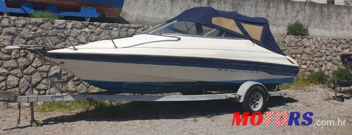 1995' Bayliner Capri 2052 LS photo #1