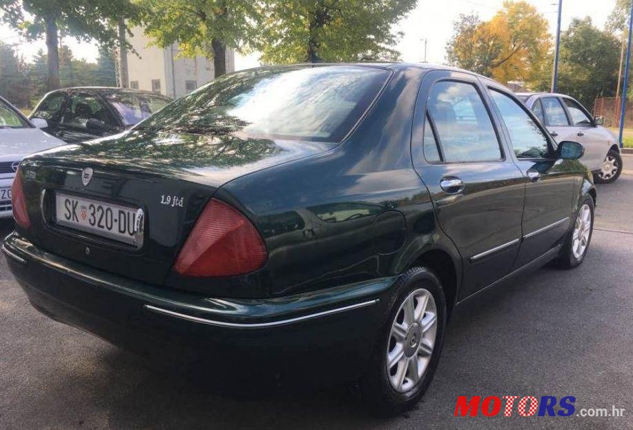 2001' Lancia Lybra 1,9 Jtd photo #1