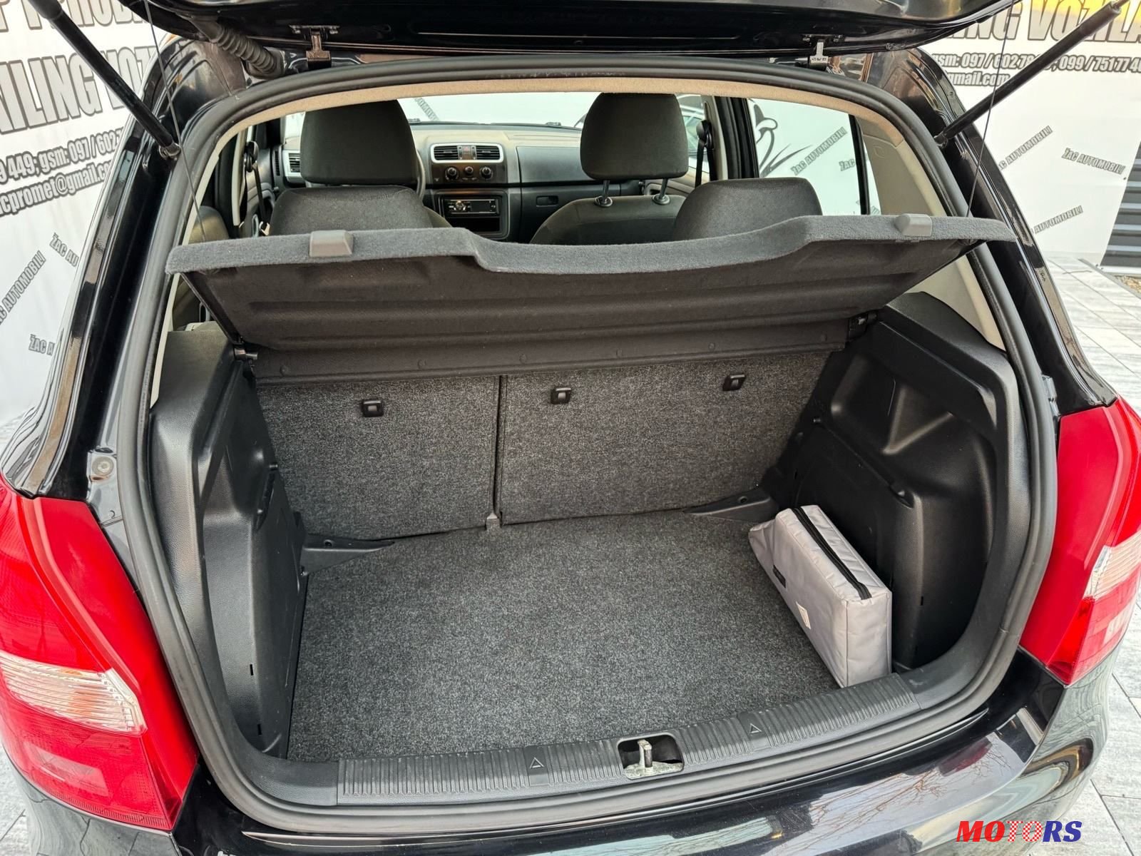 2010' Skoda Fabia 1,4 photo #4