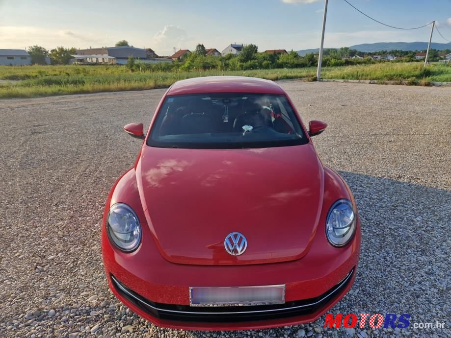 2012' Volkswagen Beetle 1,6 Tdi photo #2