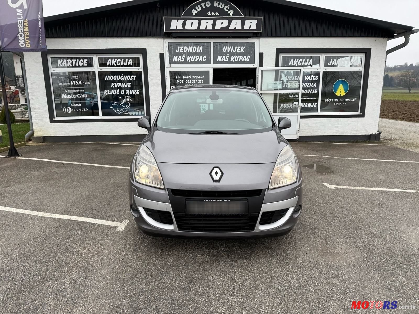 2009' Renault Scenic 1,5 Dci photo #2