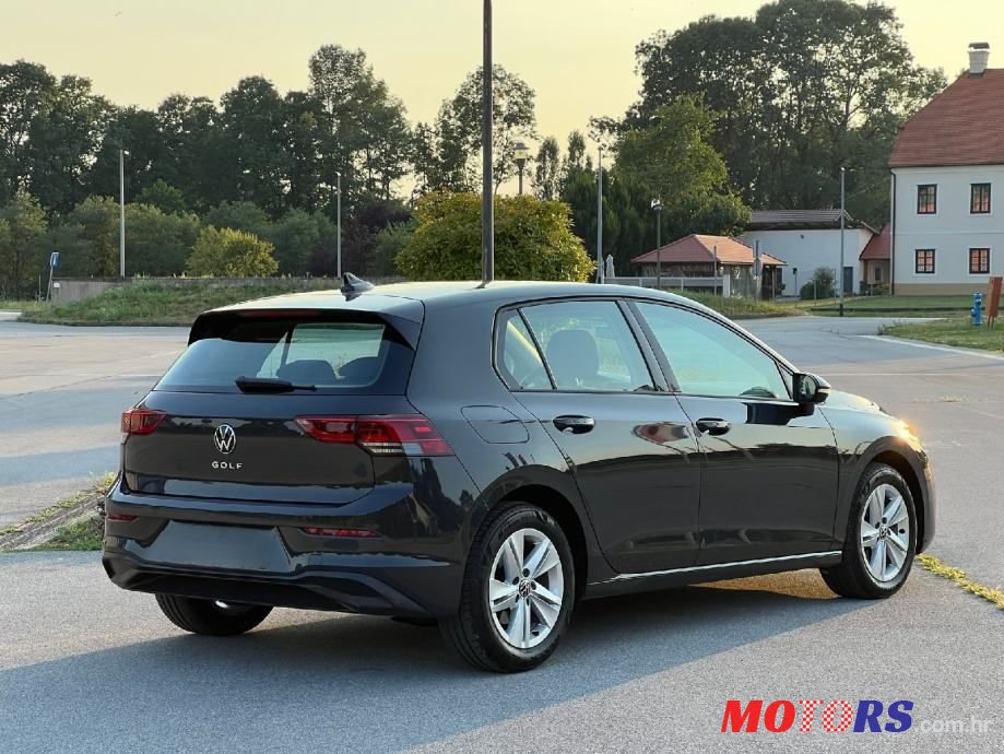 2020' Volkswagen Golf VIII 2,0 Tdi photo #5