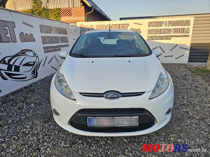 2011' Ford Fiesta 1.6 Tdci photo #6