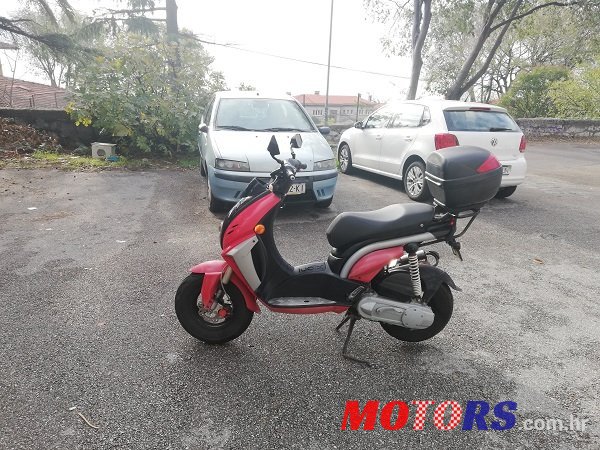 2005' Peugeot ludix photo #1