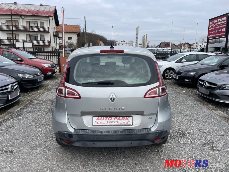 2011' Renault Scenic 1,5 Dci photo #3