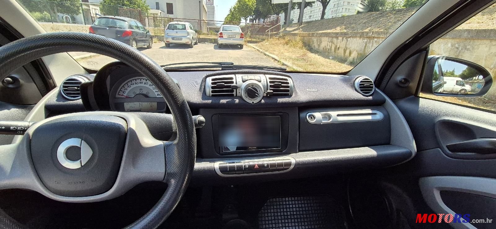 2012' Smart Fortwo photo #2