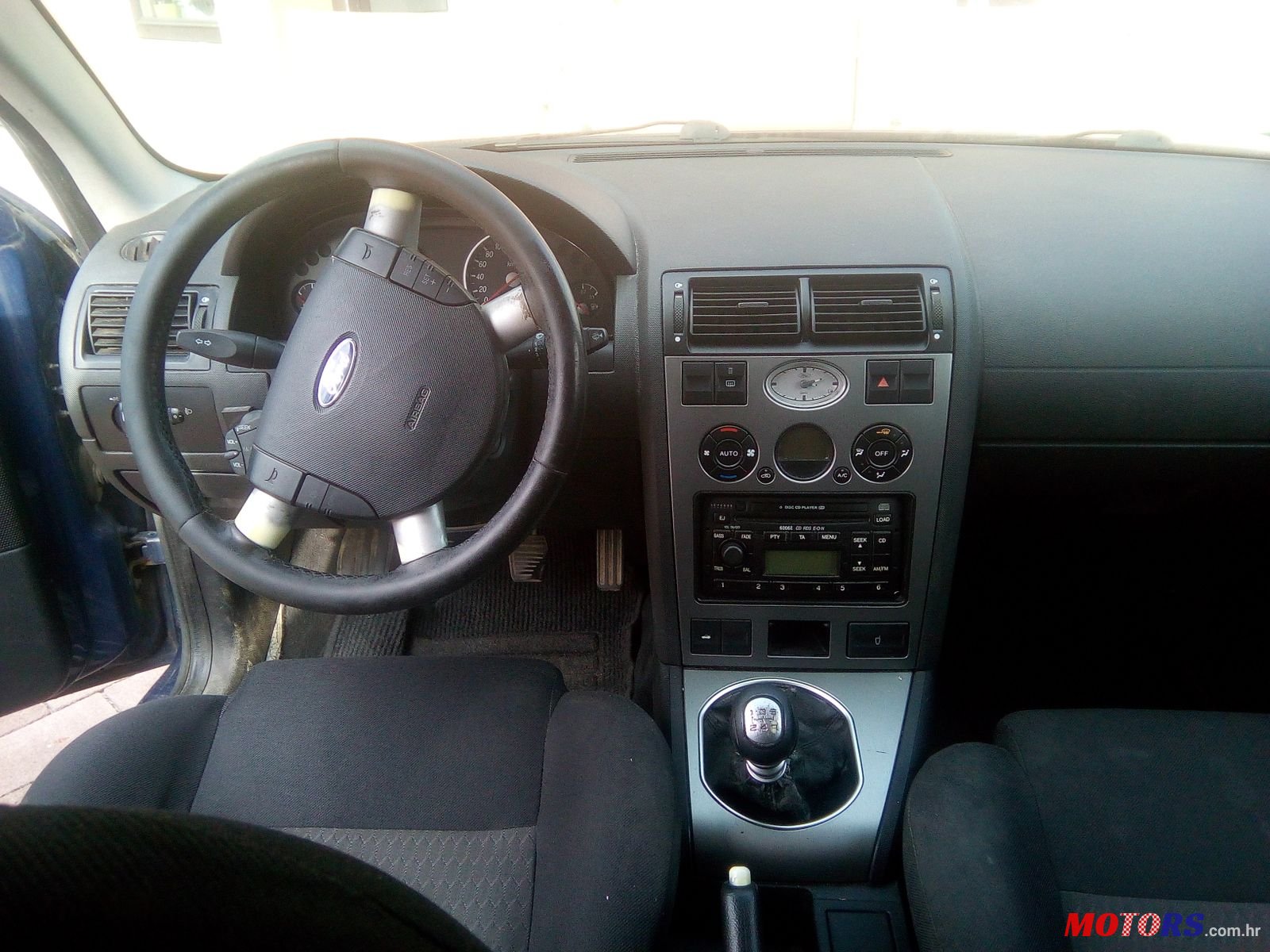 2002' Ford Mondeo photo #2