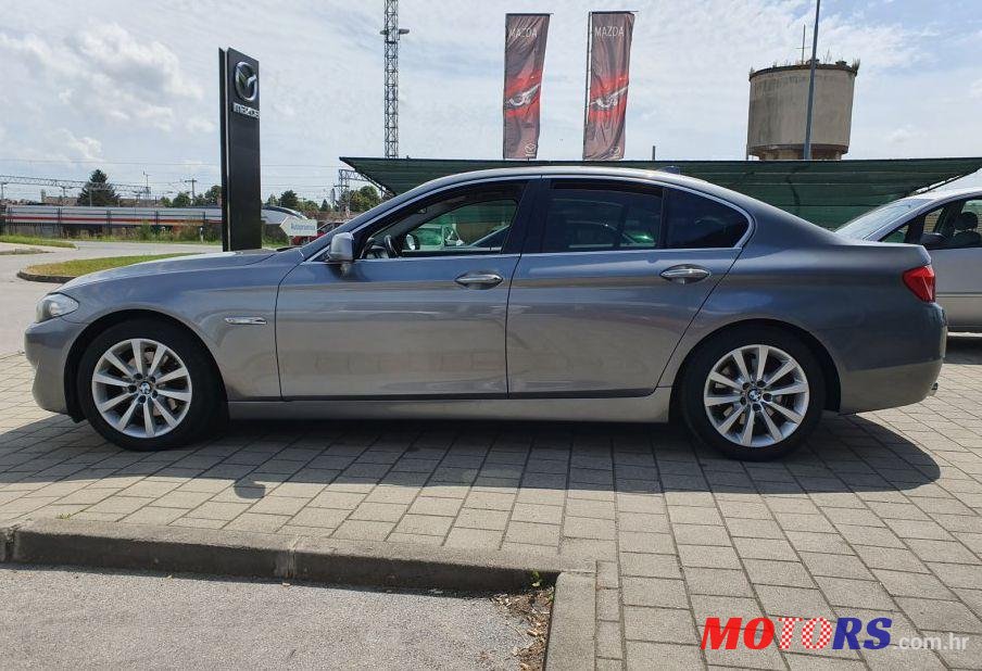 2010' BMW Serija 5 520D photo #1