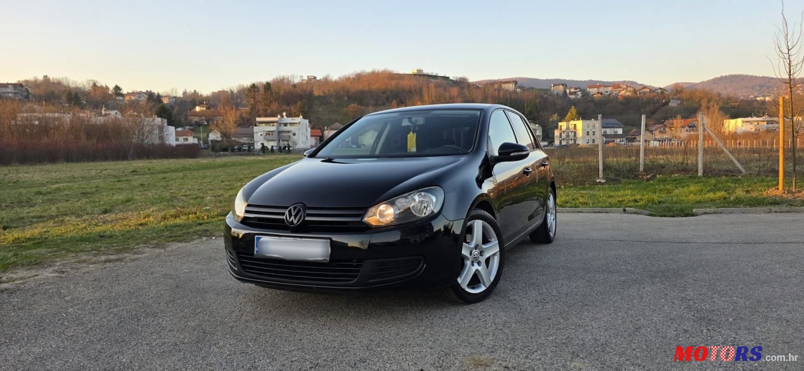 2009' Volkswagen Golf VI 1,6 photo #6