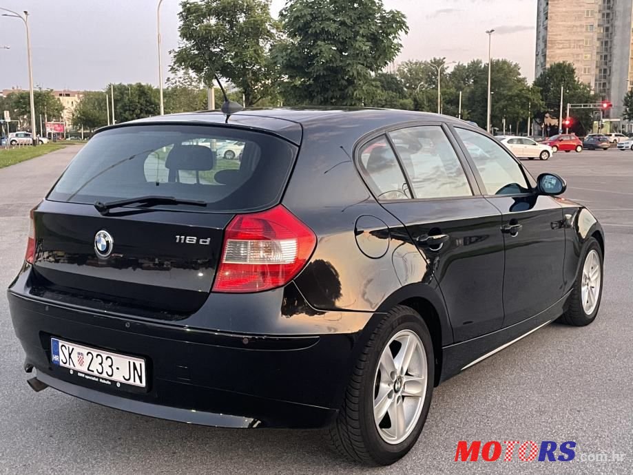 2006' BMW Serija 1 118D photo #5