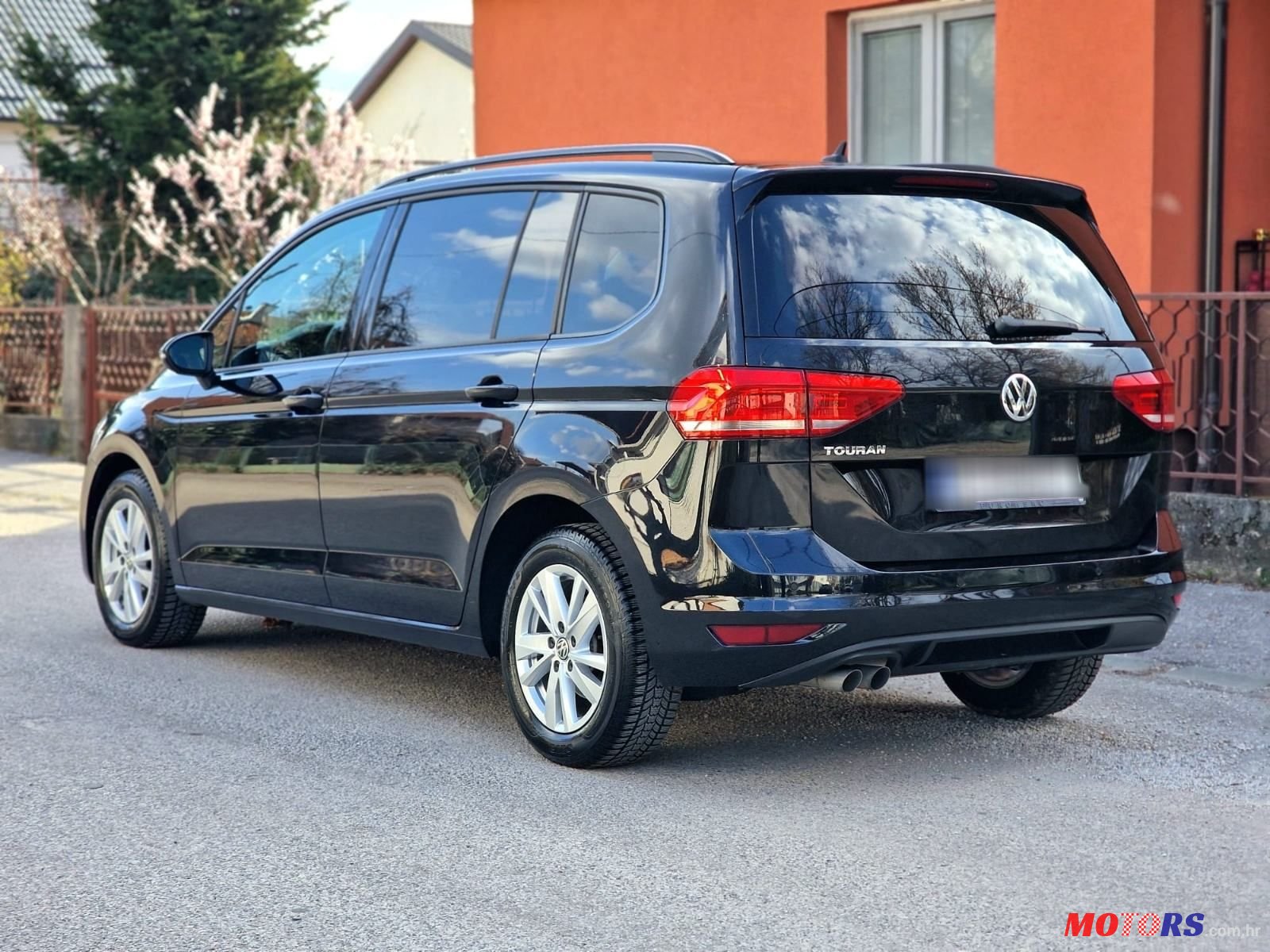 2019' Volkswagen Touran 2.0 Tdi photo #4