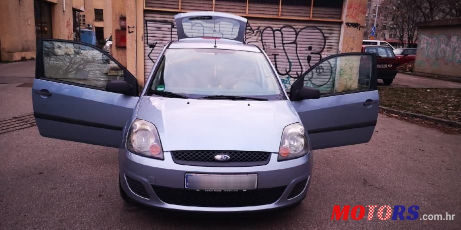 2008' Ford Fiesta 1,4 photo #3