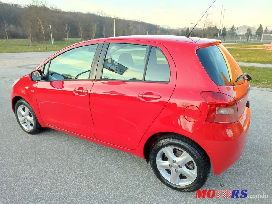 2006' Toyota Yaris 1,4 D-4D photo #3