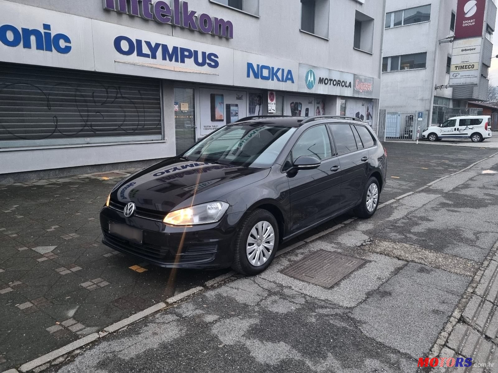 2015' Volkswagen Golf VII Variant photo #1