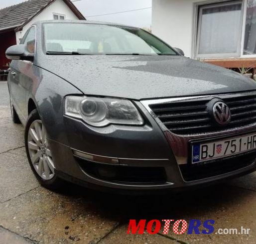 2005' Volkswagen Passat photo #2