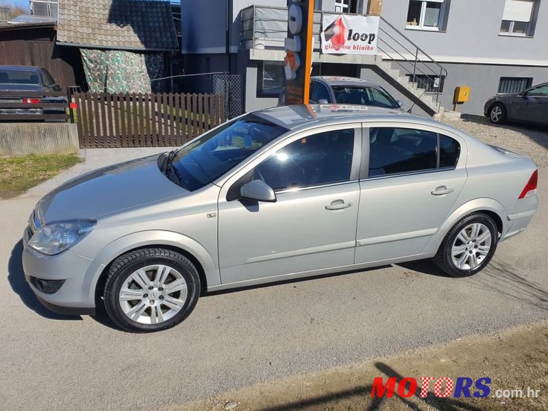 2007' Opel Astra 1,6 16V photo #6