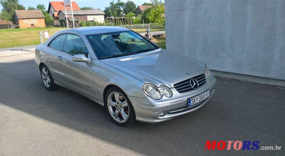 2003' Mercedes-Benz Clk Coupe 270 Cdi photo #1