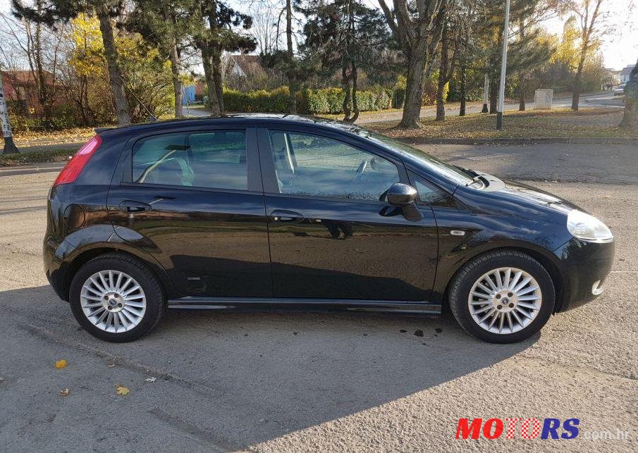 2007' Fiat Grande Punto photo #2