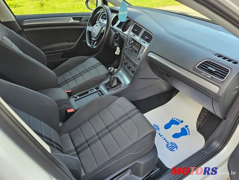 2017' Volkswagen Golf VII 1,6 Tdi photo #5
