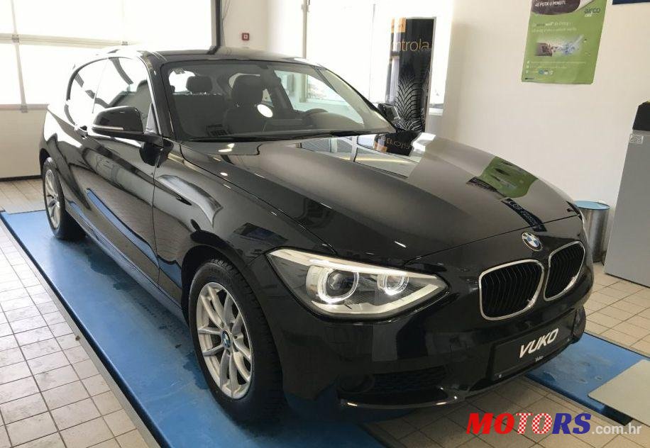 2013' BMW Serija 1 116D photo #1