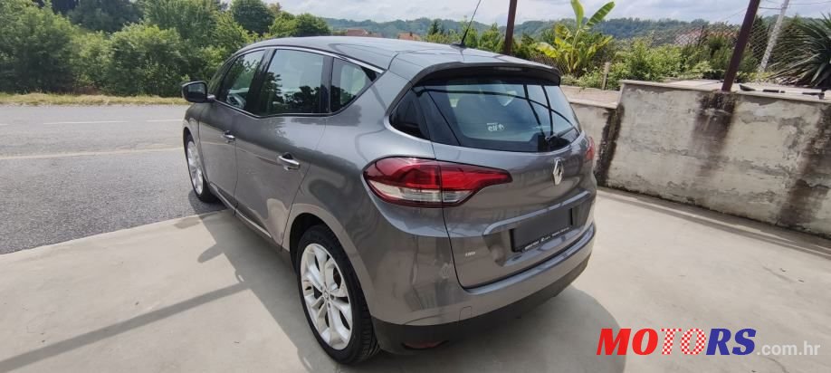 2017' Renault Scenic Dci 110 photo #3