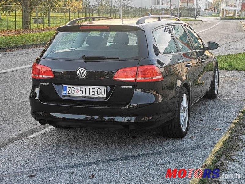 2013' Volkswagen Passat Variant photo #4