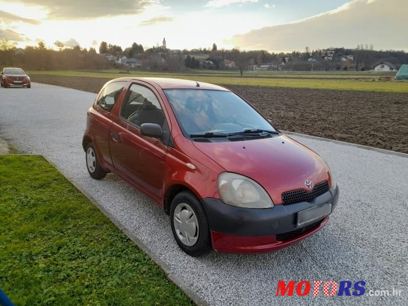 2005' Opel Corsa 1.2 16 V photo #2