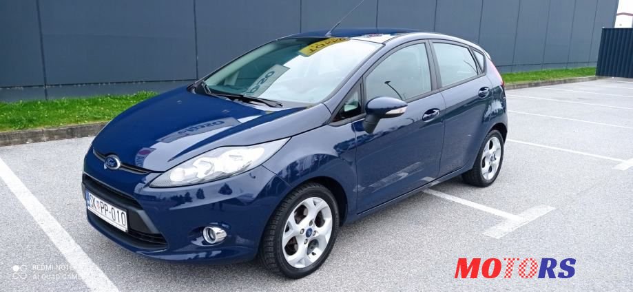 2012' Ford Fiesta photo #5
