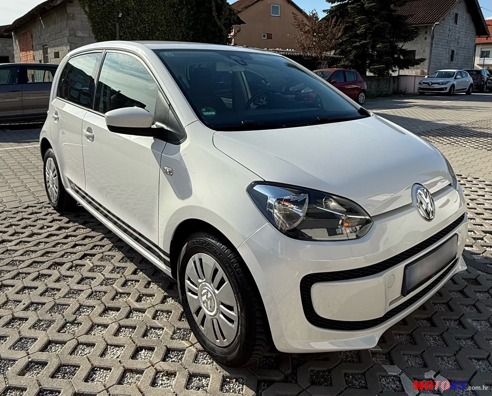 2014' Volkswagen Up! 1,0 Up! photo #1