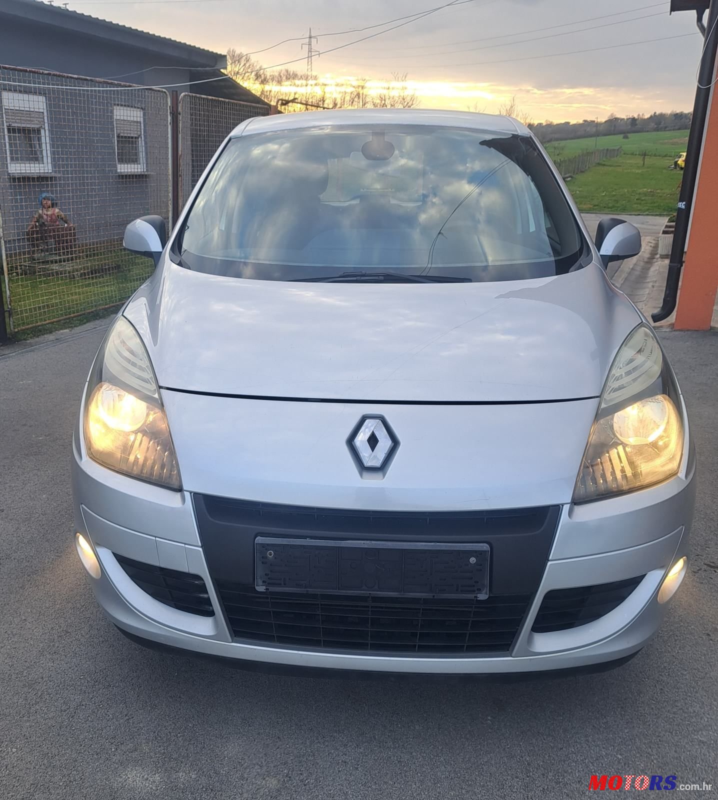 2009' Renault Scenic 1,5 Dci photo #6
