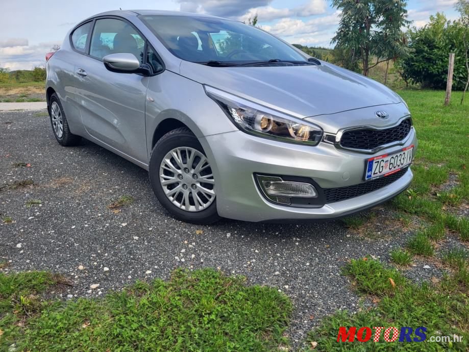 2014' Kia Ceed photo #5