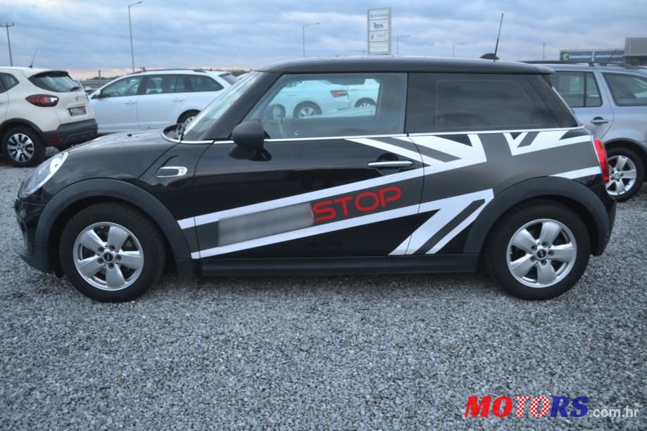 2014' MINI One Diesel F56 photo #6
