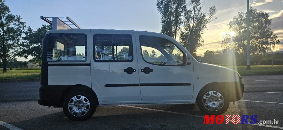 2002' Fiat Doblo 1,9 D Sx photo #3