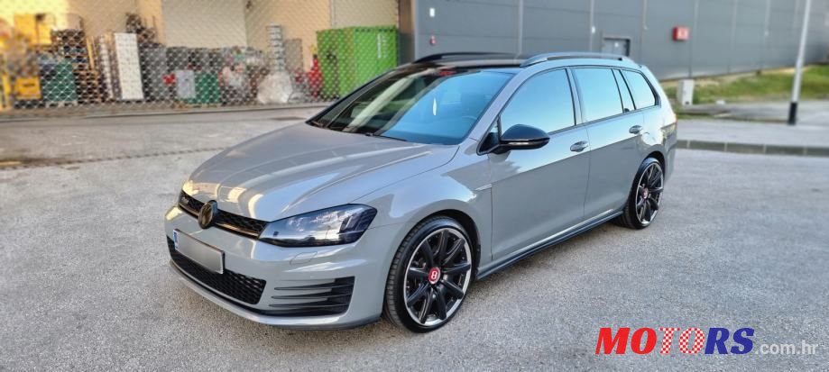 2017' Volkswagen Golf 7 2,0 Gtd photo #6