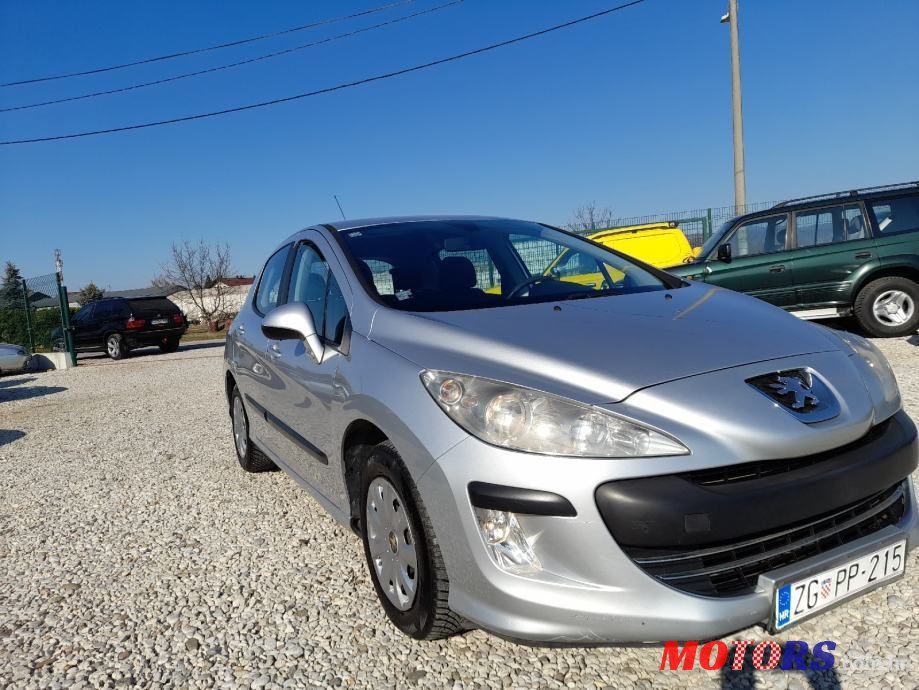 2008' Peugeot 308 photo #1