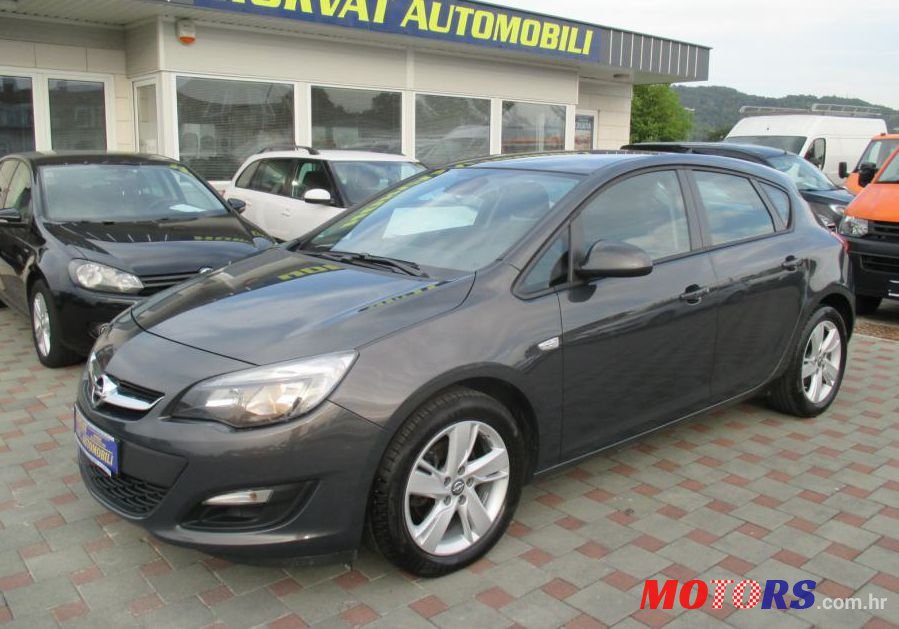 2015' Opel Astra 1,6 Cdti photo #1