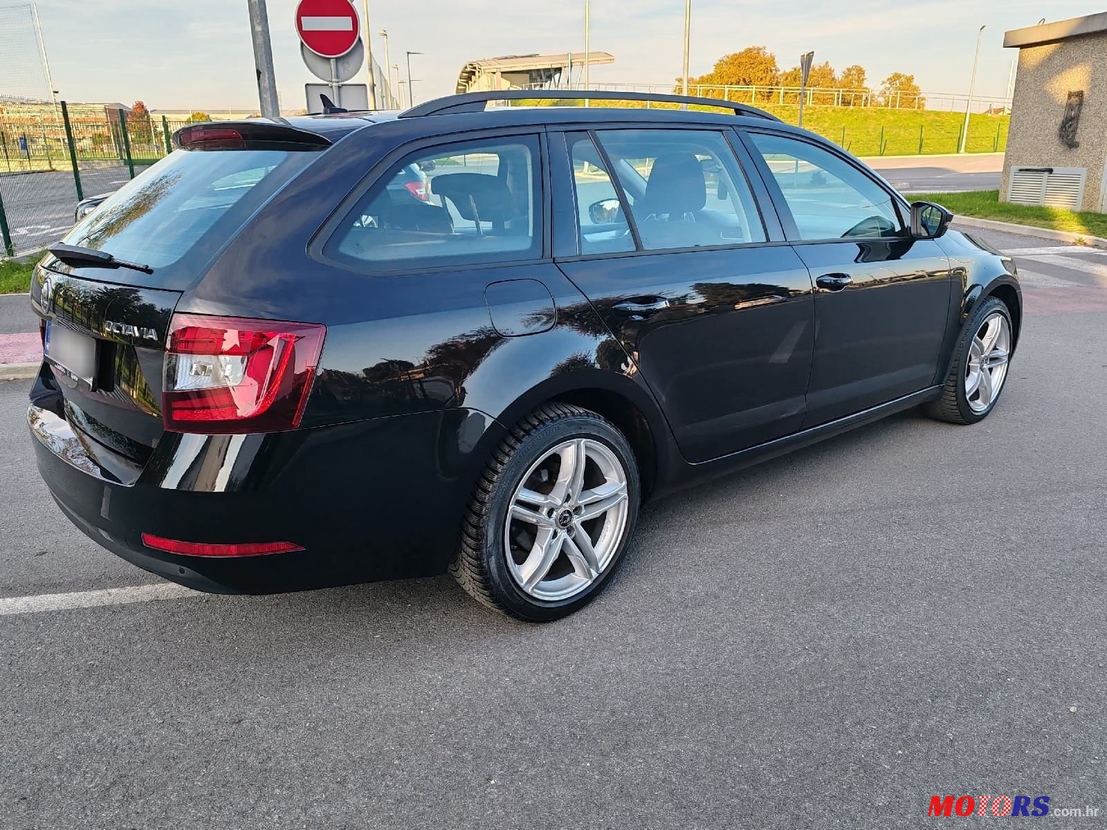 2019' Skoda Octavia Combi photo #3