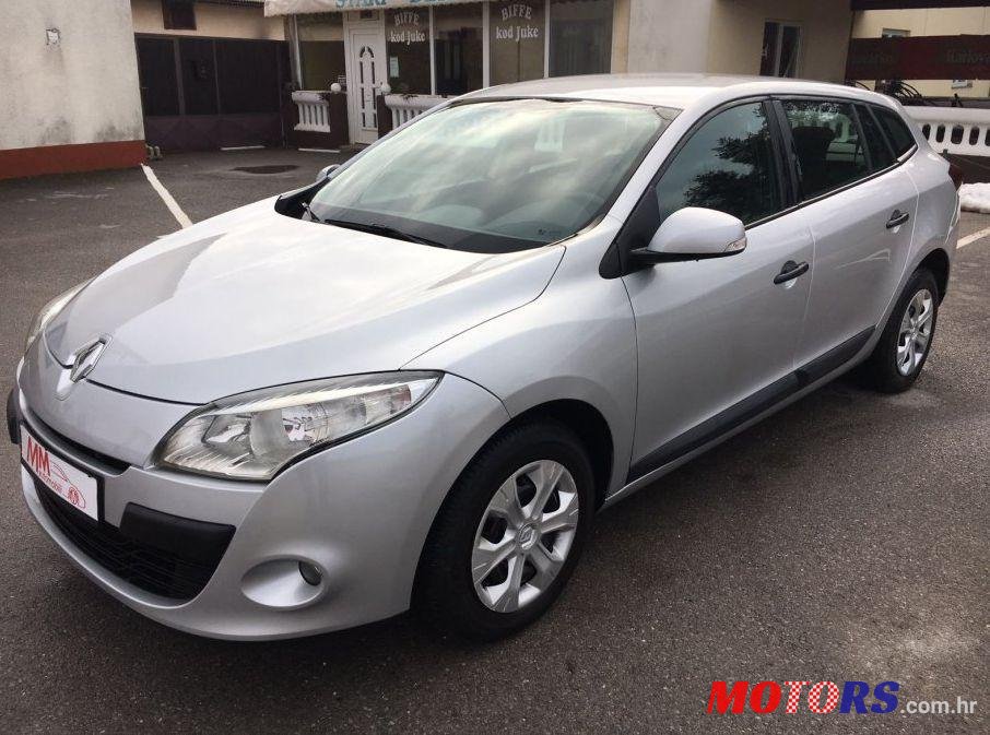 2011' Renault Megane Grandtour 1,5 Dci photo #1
