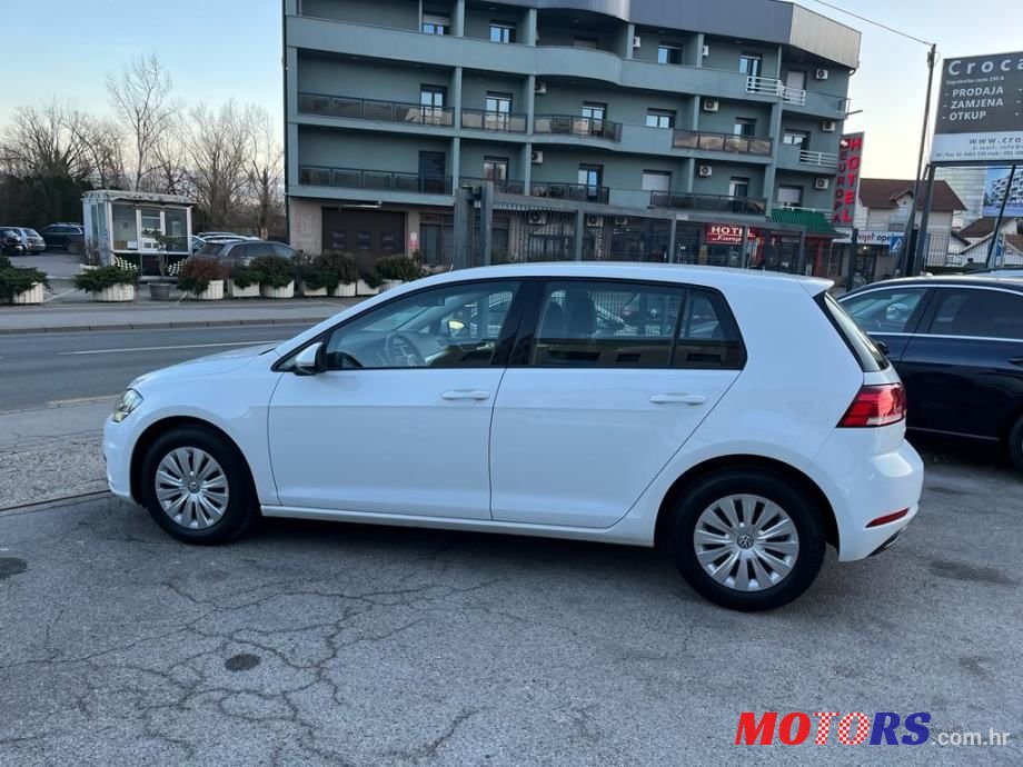 2017' Volkswagen Golf 7 1,6 Tdi photo #4