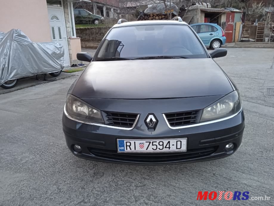 2007' Renault Laguna Grandtour photo #4