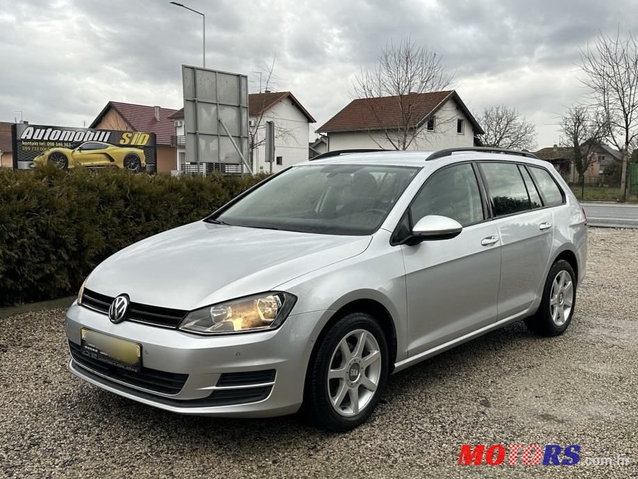 2016' Volkswagen Golf 7 1,6 Tdi Bmt photo #1
