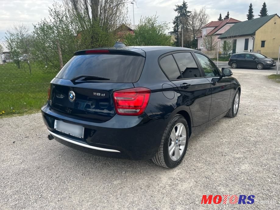 2011' BMW Serija 1 116D photo #5