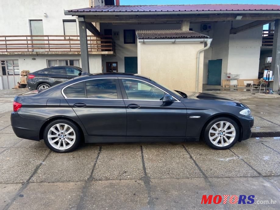 2010' BMW Serija 5 525D photo #4