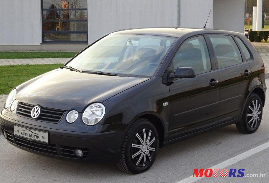 2002' Volkswagen Polo 1,2 photo #1