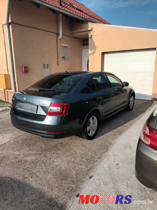 2020' Skoda Octavia 1.6 Tdi photo #6
