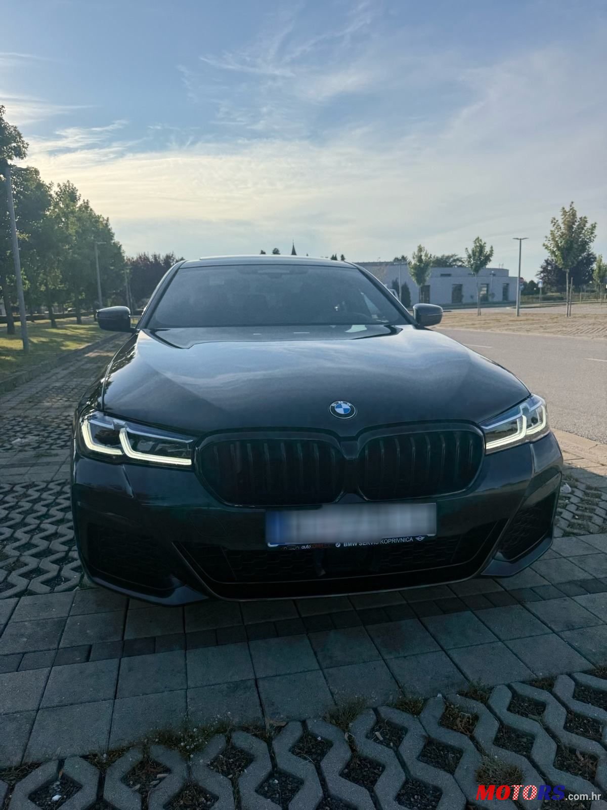 2023' BMW Serija 5 520D photo #3