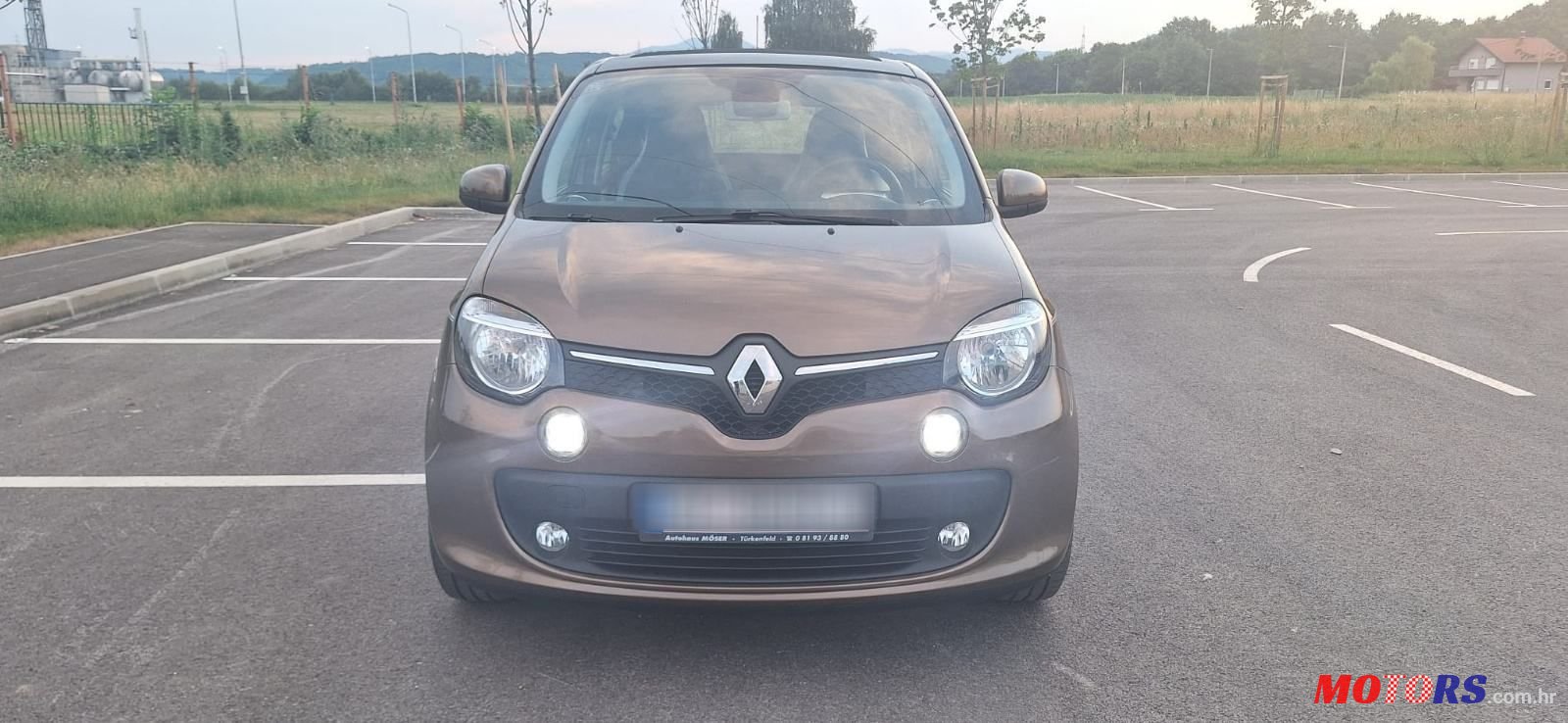 2015' Renault Twingo Tce 90 photo #6